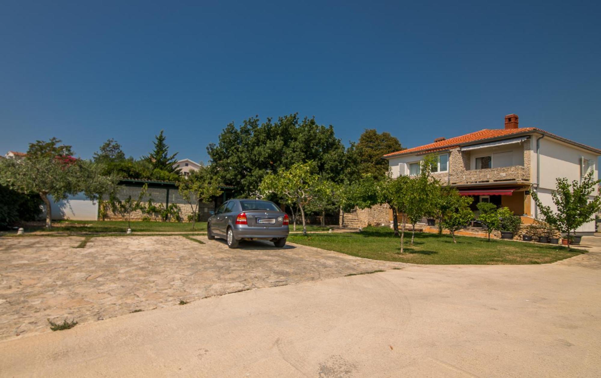 Apartments Stella & Luna Krk Town Exterior foto